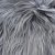 Fårskinn med grå lång vacker ull