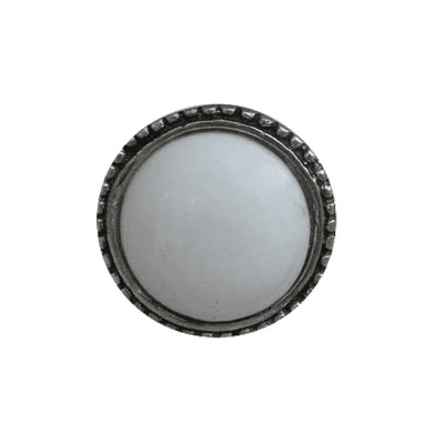 Knopp skåplucka vit och silver