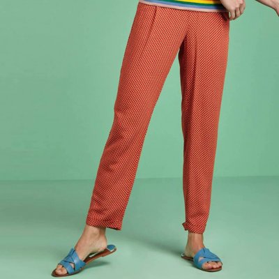 Röda sommarbyxor vida