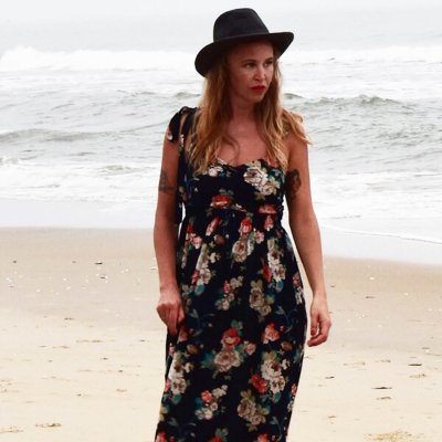 Långklänning svart blommig