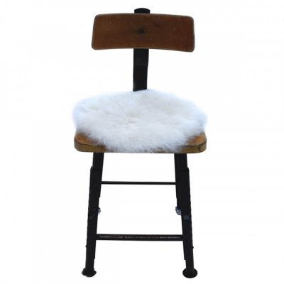 Vit rund stolsdyna fårskinn