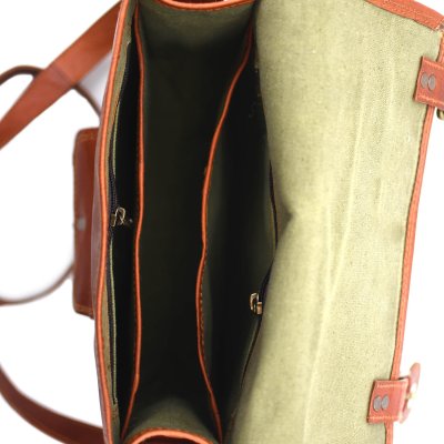 Skinnväska retro axelrem insida