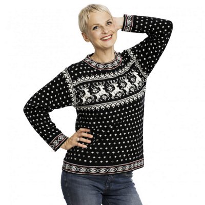 stickad tröja med renar